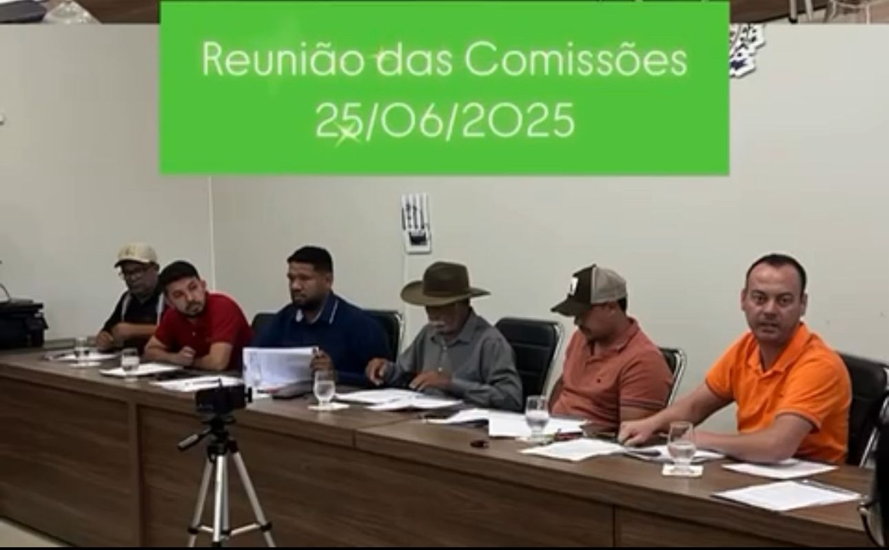 PROJETO POLÊMICO: Prefeito de Jaíba envia à Câmara projeto que amplia vida útil dos ônibus escolares para 13 anos