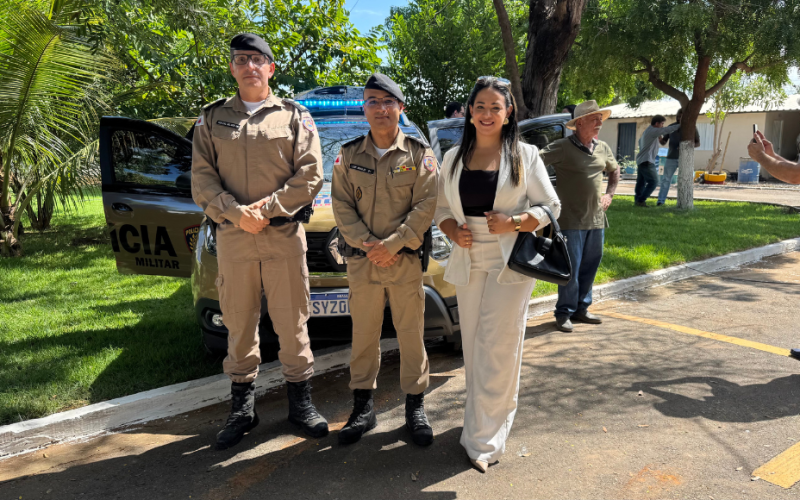 JAÍBA CELEBRA A ENTREGA DE DUAS NOVAS VIATURAS PARA A POLÍCIA MILITAR